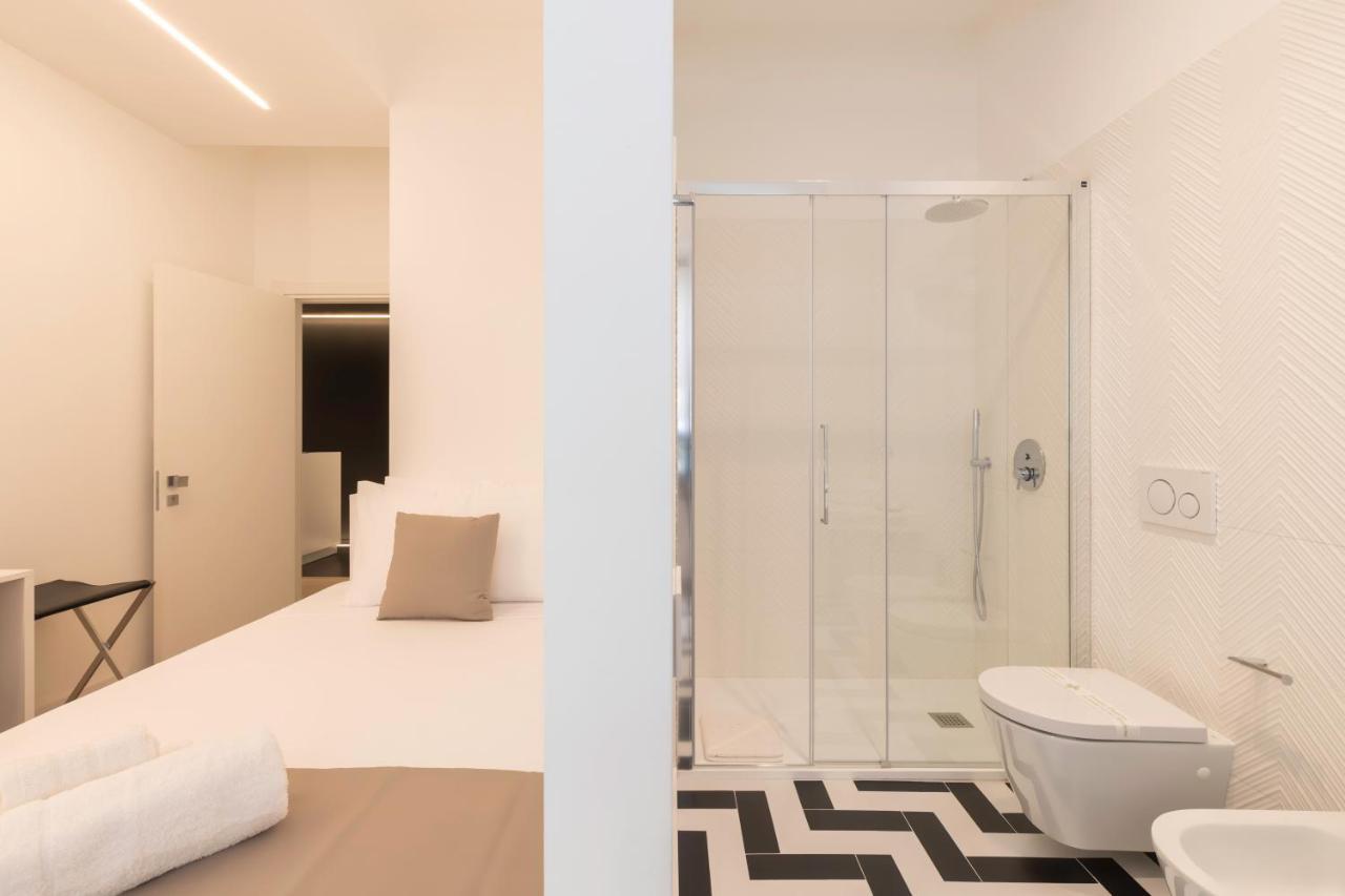 Metropolitan Rooms 卡利亚里 外观 照片